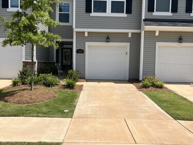 3 BR, 2.5 BA Apartment 10105 Keeler Oak Ln, Unit 0, Charlotte, NC 28269