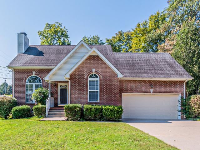 3 BR, 2.5 BA Apartment 101 Donovan Ct, Hendersonville, TN 37075