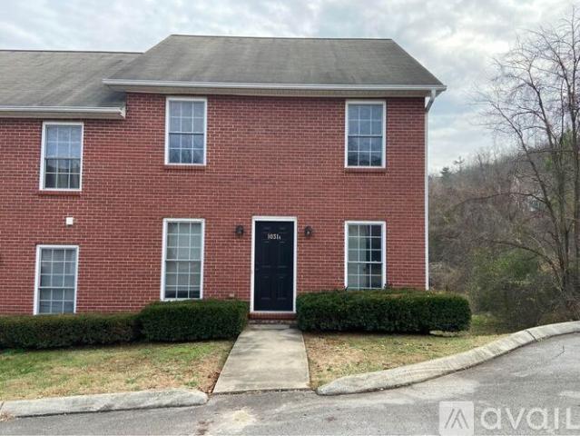 3 BR, 2.5 BA Apartment 1031 A Nottingham Drive, Cookeville, TN 38506