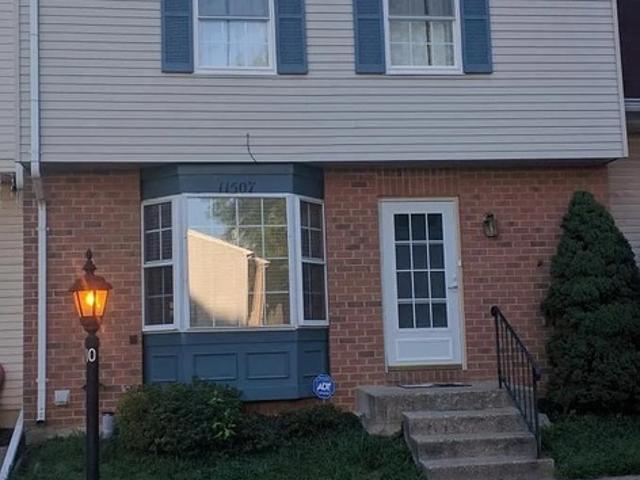 3 BR, 2.5 BA Apartment 11507 Sullnick Way, Unit 0, Gaithersburg, MD 20878