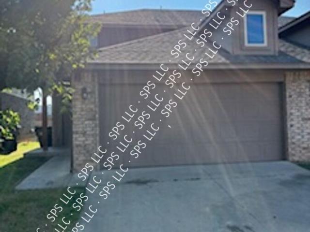 3 BR, 2.5 BA Apartment 118 NE 23rd Street, Moore, OK 73160