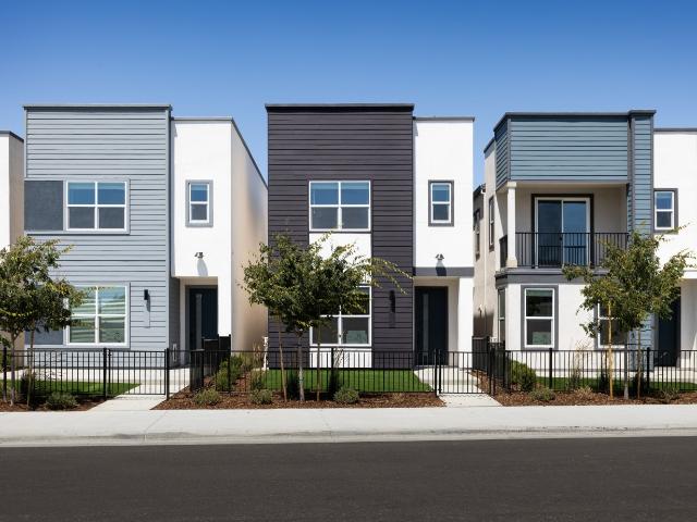 3 BR, 2.5 BA Apartment 1120 C Street Unit 53 1579, Lincoln, CA 95648