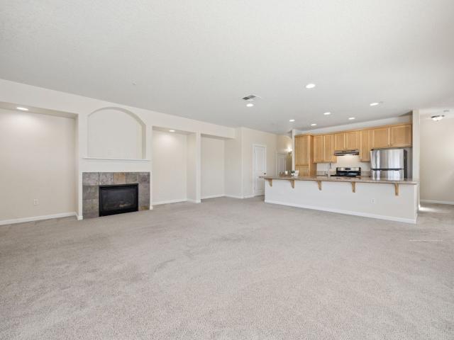 3 BR, 2.5 BA Apartment 1132 Northwest Birdsdale Avenue Unit J 2065, Gresham, OR 97030