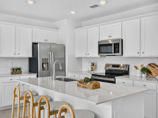 3 BR, 2.5 BA Apartment 1250 Beethoven Lane Unit 29, Palmetto, FL 34221