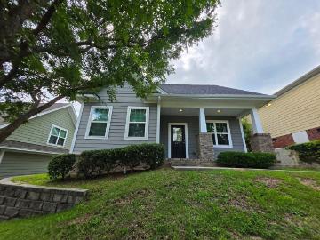3 BR, 2.5 BA Apartment 127 Rosewood Hills Drive, Columbia, SC 29205