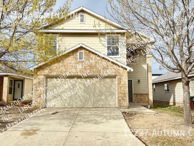 3 BR, 2.5 BA Apartment 12227 Autumn Cherry, San Antonio, TX 78254
