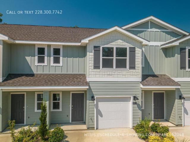 3 BR, 2.5 BA Apartment 12277 Sinclair Dr, Gulfport, MS 39503