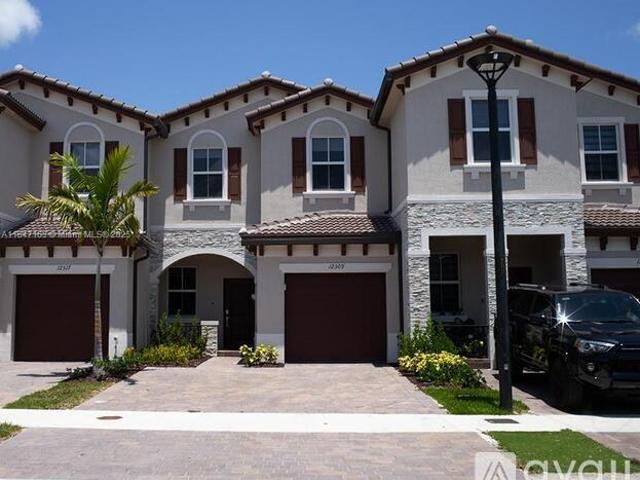 3 BR, 2.5 BA Apartment 12309 NW 24th Pl, Unit 12309, Miami, FL 33167
