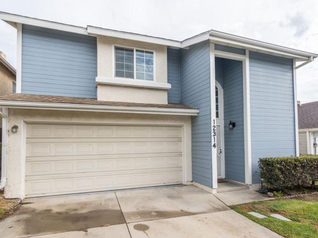 3 BR, 2.5 BA Apartment 12314 Willow Way, Panorama City, CA 91331
