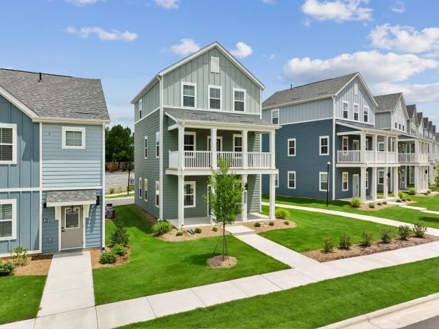 3 BR, 2.5 BA Apartment 12345 Westeros Lane Unit 12136F, Huntersville, NC 28078