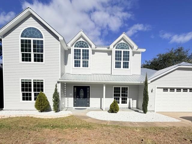 3 BR, 2.5 BA Apartment 123 Seabreeze Cir, Inlet Beach, FL 32461