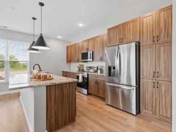 3 BR, 2.5 BA Apartment 13570 Commerce Boulevard Unit 206, Rogers, MN 55374