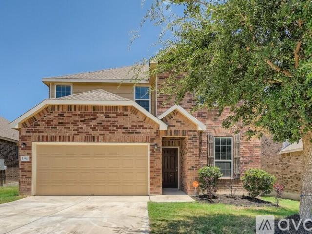 3 BR, 2.5 BA Apartment 13927 Laurel Br, San Antonio, TX 78245