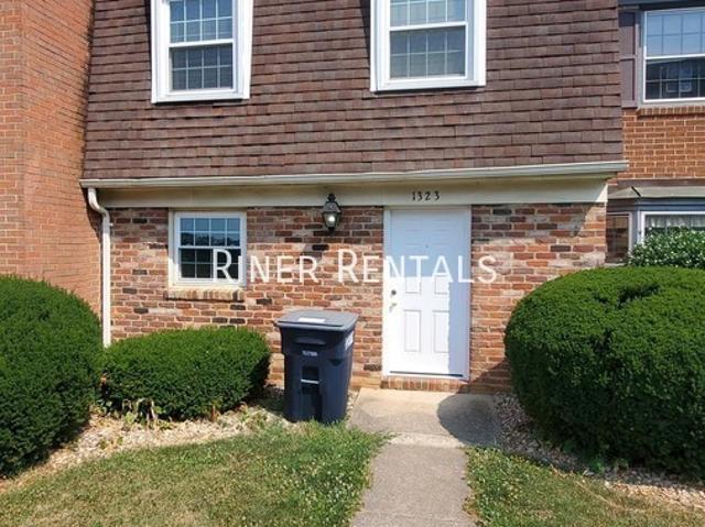3 BR, 2.5 BA Apartment 1323 Devon Lane, Harrisonburg, VA 22801