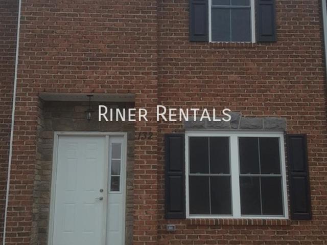 3 BR, 2.5 BA Apartment 132 Cedar Point Lane, Harrisonburg, VA 22801
