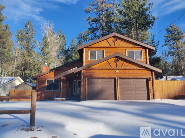 3 BR, 2.5 BA Apartment 147 Teakwood Drive, Big Bear Lake, CA 92315