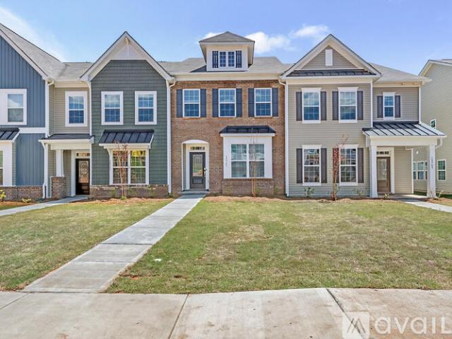 3 BR, 2.5 BA Apartment 15741 Country House St, Unit 15741, Charlotte, NC 28273