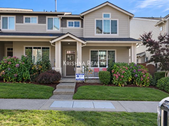 3 BR, 2.5 BA Apartment 15972 NW Brugger Road, Portland, OR 97229