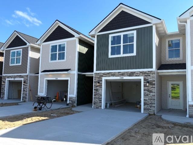 3 BR, 2.5 BA Apartment 1501 East Patrick Road, Unit Patrick Pointe 1501, Midland, MI 48642
