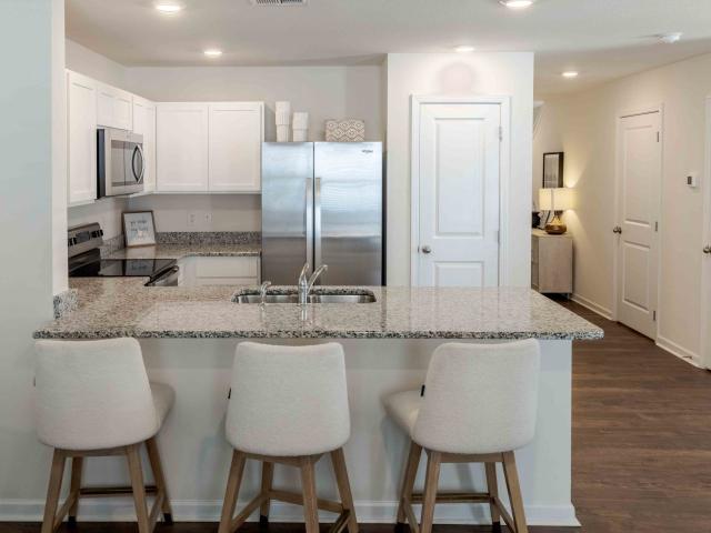 3 BR, 2.5 BA Apartment 1504 Quartz Place Unit 2003, Kingsport, TN 37664