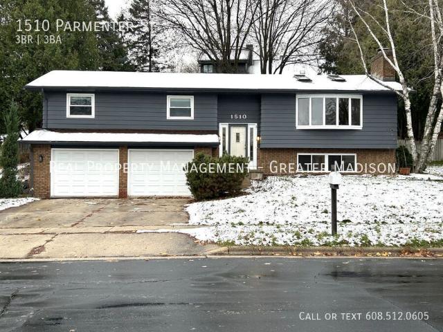 3 BR, 2.5 BA Apartment 1510 Parmenter St, Middleton, WI 53562