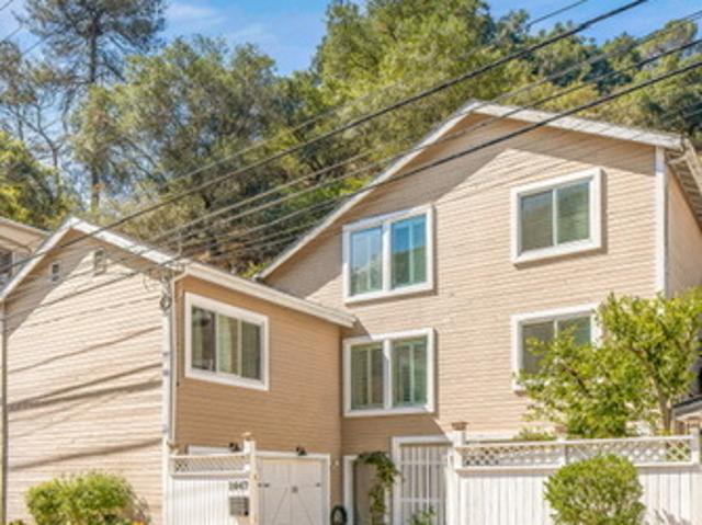 3 BR, 2.5 BA Apartment 1647 North Beverly Glen Boulevard, Los Angeles, CA 90077