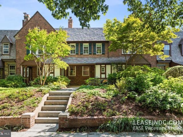 3 BR, 2.5 BA Apartment 1609 44th Street NW, Washington, DC 20007