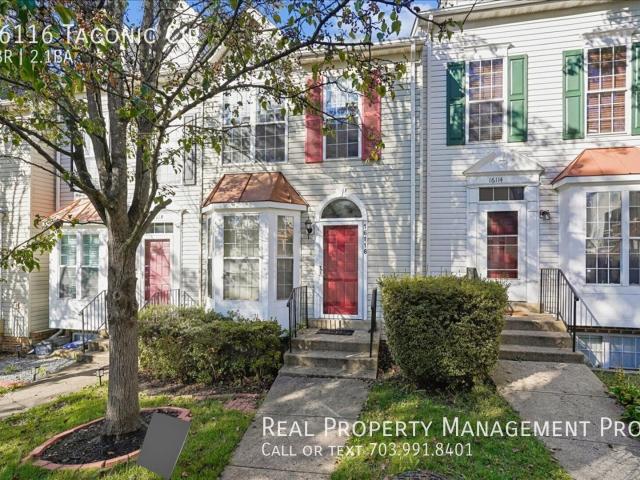 3 BR, 2.5 BA Apartment 16116 Taconic Cir, Dumfries, VA 22025