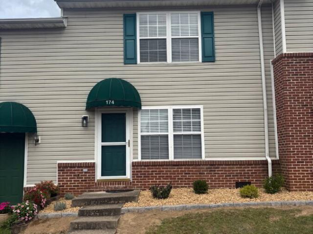 3 BR, 2.5 BA Apartment 174 Emerson Ln, Harrisonburg, VA 22802