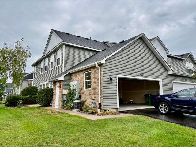 3 BR, 2.5 BA Apartment 17600 68th Pl N, Maple Grove, MN 55311