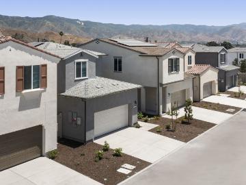 3 BR, 2.5 BA Apartment 1775 West Highland Avenue Unit 25, San Bernardino, CA 92411