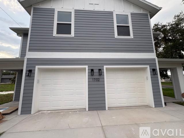 3 BR, 2.5 BA Apartment 1702 West Granfield Avenue, Unit A, Plant City, FL 33563