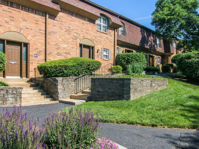 3 BR, 2.5 BA Apartment 170 Steamboat Lane Unit 07 201, Ballwin, MO 63011