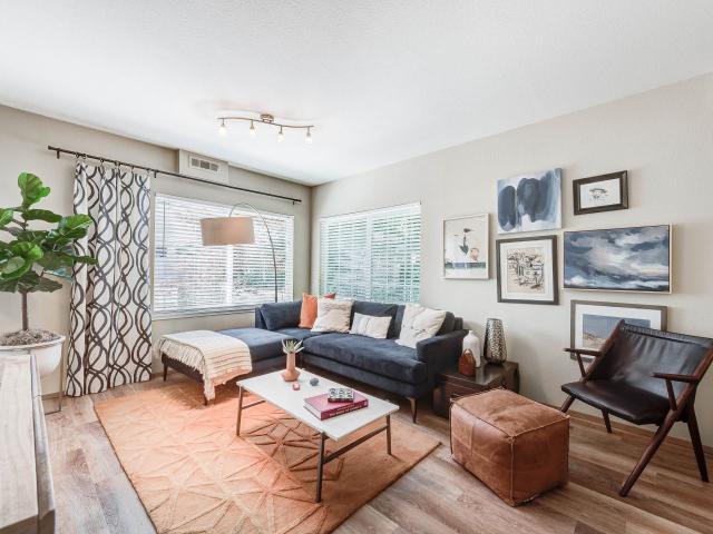 3 BR, 2.5 BA Apartment 18111 25th Avenue Northeast Unit X104, Marysville, WA 98271