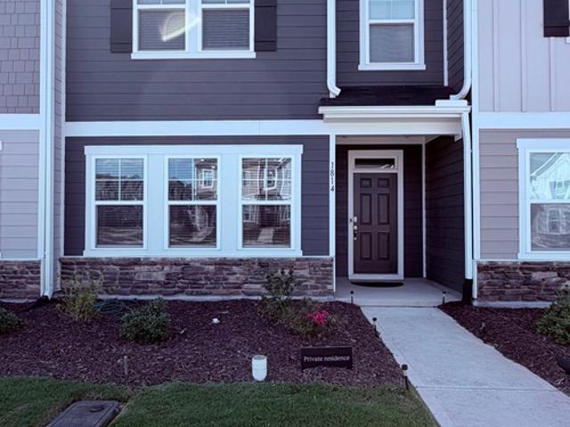 3 BR, 2.5 BA Apartment 1814 Aspen River Lane, Apex, NC 27502
