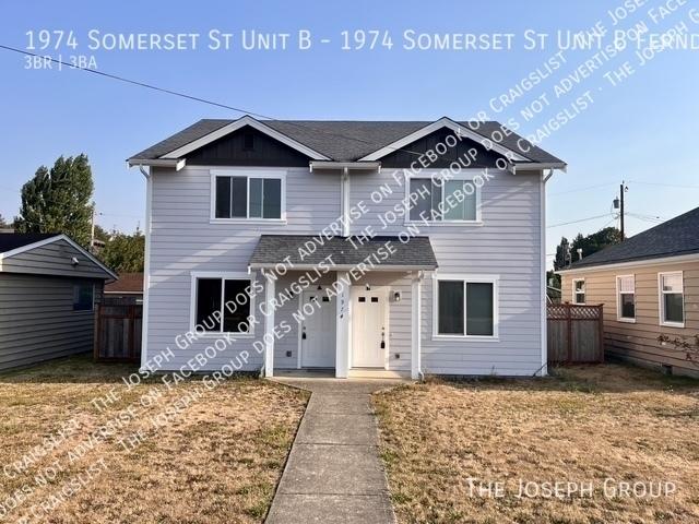 3 BR, 2.5 BA Apartment 1974 Somerset St Unit B, Ferndale, WA 98248