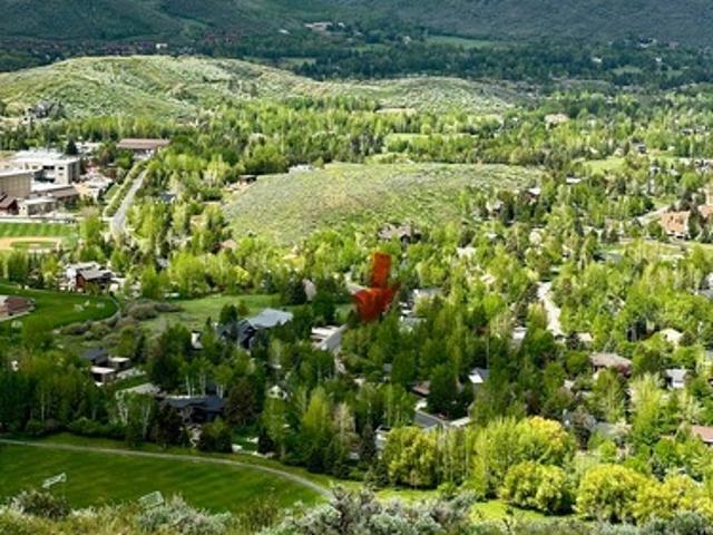 3 BR, 2.5 BA Apartment 2080 Lucky John Dr, Park City, UT 84060
