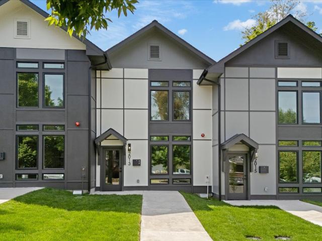 3 BR, 2.5 BA Apartment 2013 W 9th Ave, Spokane, WA 99204