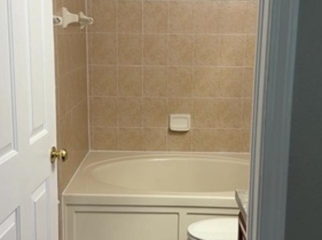 3 BR, 2.5 BA Apartment 201 Penmark Stone Place, Unit 201, Valrico, FL 33594