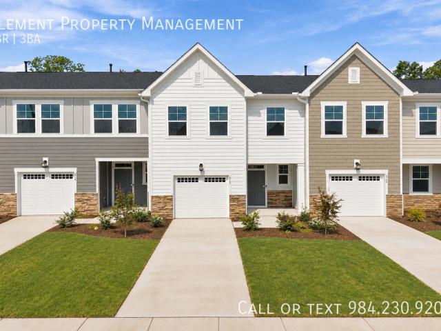 3 BR, 2.5 BA Apartment 216 Deercroft Dr, Apex, NC 27539