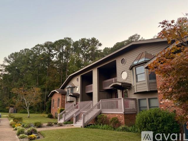 3 BR, 2.5 BA Apartment 219 Abbey Lane, Unit D, Cobbs Creek, VA 23035