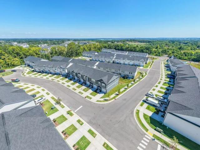 3 BR, 2.5 BA Apartment 2107 Sagittarius Lane Unit 11317, Knoxville, TN 37932