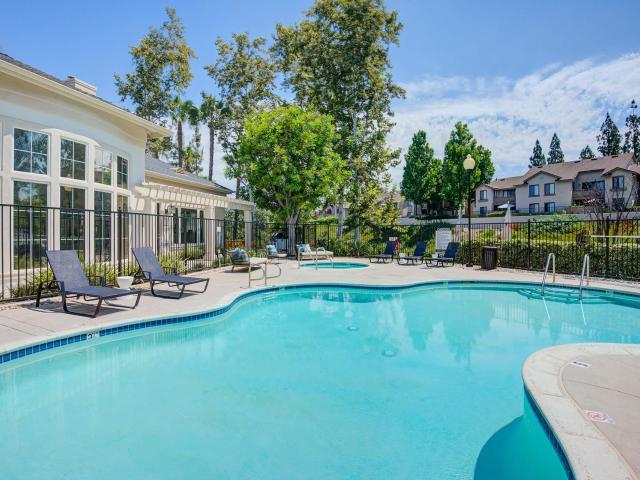 3 BR, 2.5 BA Apartment 21041 Osterman Road Unit 1601, Lake Forest, CA 92630