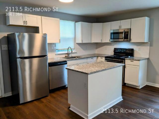 3 BR, 2.5 BA Apartment 2113.5 Richmond St, Richmond, VA 23223