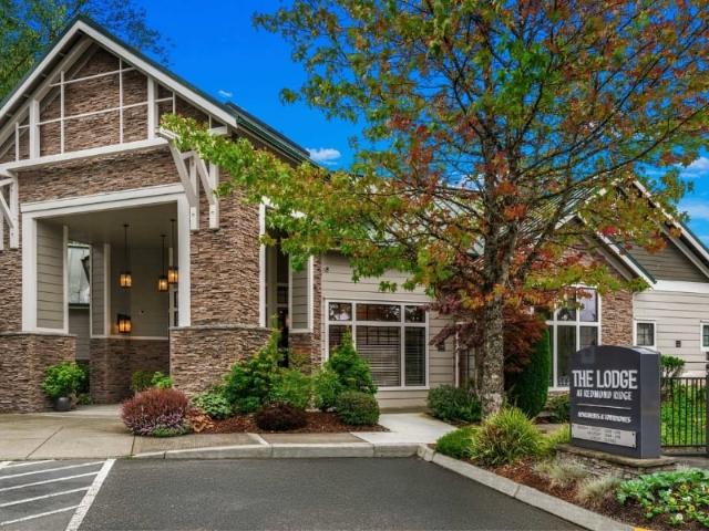 3 BR, 2.5 BA Apartment 22433 Northeast Marketplace Drive Unit P1120, Redmond, WA 98053