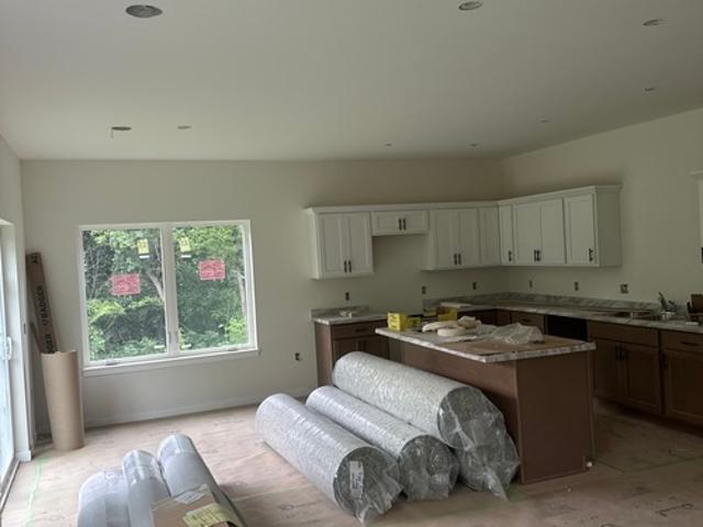 3 BR, 2.5 BA Apartment 226 Russell Ct, Unit 226, Jefferson, WI 53549