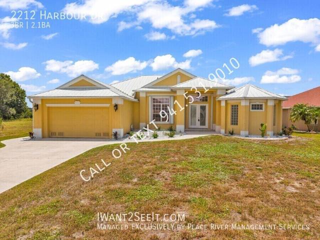 3 BR, 2.5 BA Apartment 2212 Harbour Dr, Punta Gorda, FL 33983