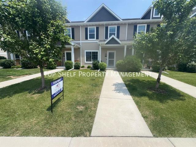 3 BR, 2.5 BA Apartment 2308 Hazeltine Pl, Norwalk, IA 50211