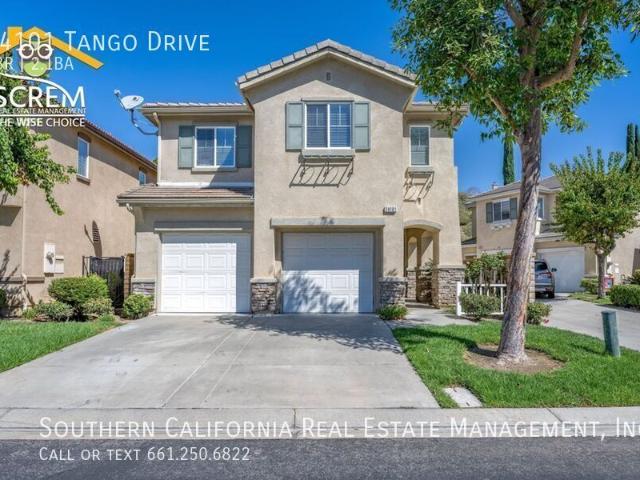 3 BR, 2.5 BA Apartment 24101 Tango Drive, Valencia, CA 91354
