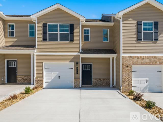 3 BR, 2.5 BA Apartment 254 Jace Wy, Sevierville, TN 37764